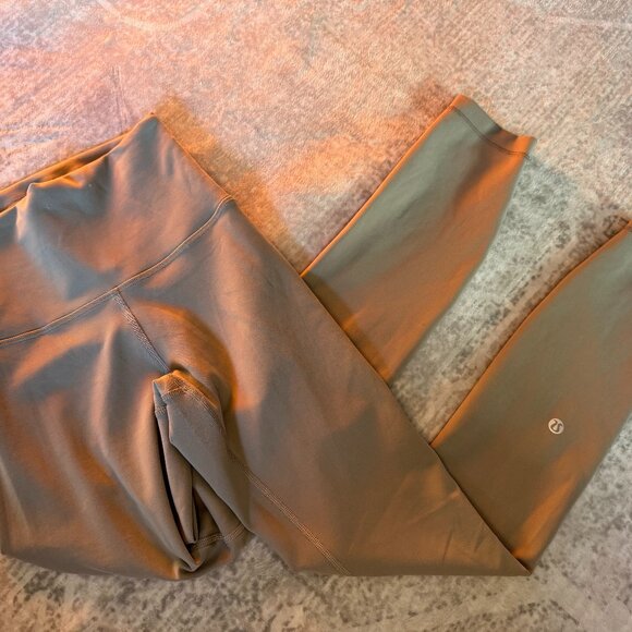 Lululemon Wunder Train High Rise Tight 25" - Picture 1 of 9